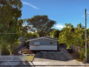 1515 NW 2nd Ave in Fort Lauderdale, FL - Building Photo - Building Photo