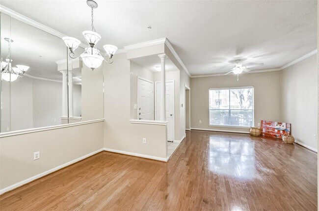 1330 Old Spanish Trl in Houston, TX - Building Photo - Building Photo