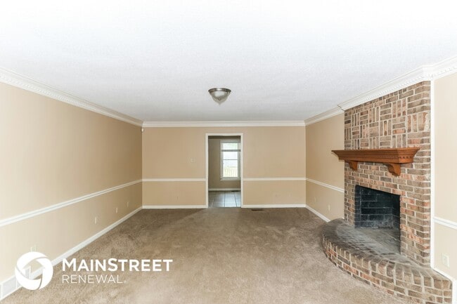 102 Country Pl in Memphis, TN - Building Photo - Building Photo