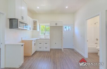 25168 E 17th St in San Bernardino, CA - Building Photo - Building Photo