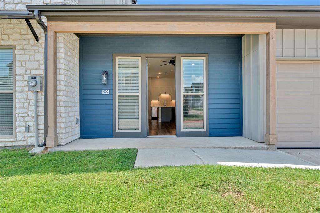 1652-102 Spaniel Ave in Garland, TX - Building Photo