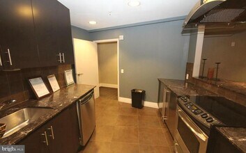 525 N Fayette St in Alexandria, VA - Building Photo - Building Photo