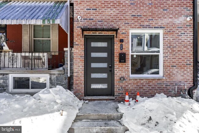 458 W Earlham Ter in Philadelphia, PA - Building Photo - Building Photo