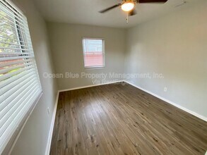 740 52nd Ave N in St. Petersburg, FL - Building Photo - Building Photo