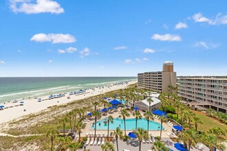 7205 Thomas Dr in Panama City Beach, FL - Building Photo - Building Photo