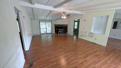 5399 Greenville Hwy in Zirconia, NC - Building Photo - Building Photo