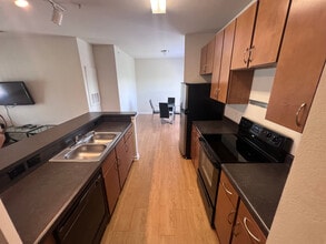 Room in Apartment on Education Way in Charlotte, NC - Building Photo - Building Photo