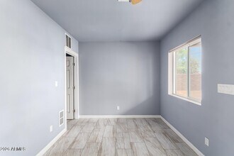 1636 E Whitton Ave in Phoenix, AZ - Building Photo - Building Photo