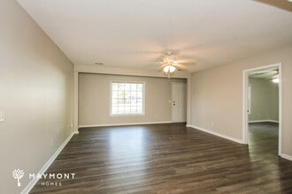 10 Market Hall Ct in Irmo, SC - Building Photo - Building Photo