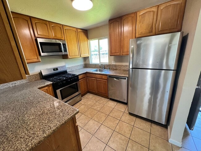 1734 Indiana St in Fairfield, CA - Building Photo - Building Photo
