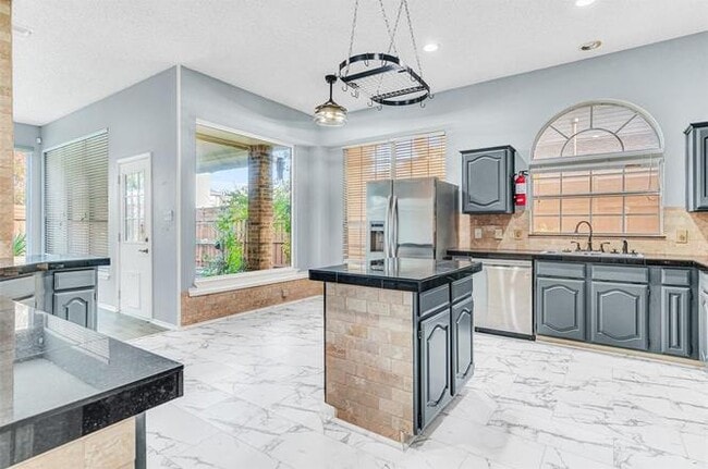 property at 1401 Newbury Ln