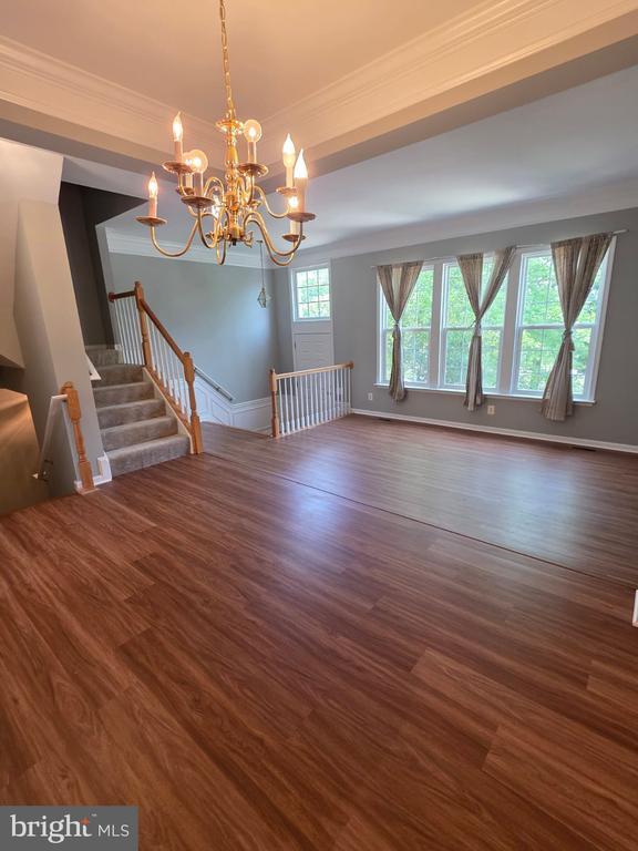 22486 Maison Carree Square in Ashburn, VA - Building Photo - Building Photo