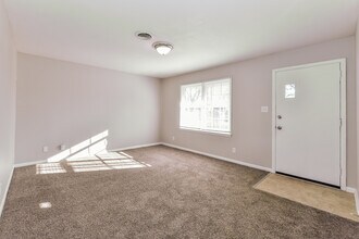 612 Glasgow Rd NW in Huntsville, AL - Building Photo - Building Photo