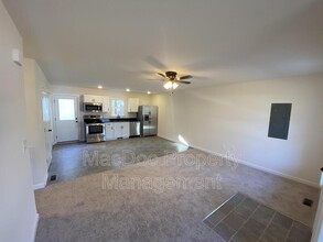 64 Hickory Ln in Colonial Beach, VA - Building Photo - Building Photo