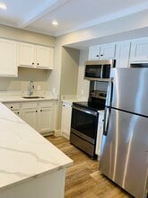 2015 Quechee Main St, Unit 4 in Quechee, VT - Building Photo - Building Photo