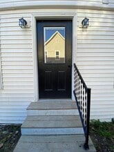 470 W 2nd St in Elmira, NY - Foto de edificio - Building Photo