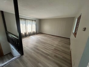 723 S College St, Unit 723 in Sioux City, IA - Building Photo - Building Photo