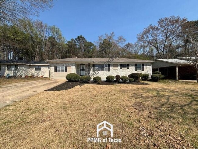 property at 1000 Lessel Dr