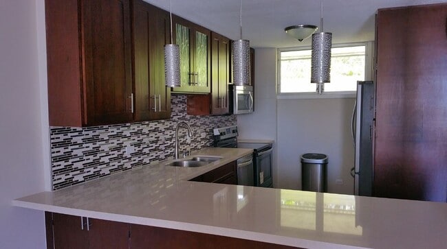 property at 1515 Ward Ave