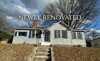 830 Lambuth Blvd in Jackson, TN - Building Photo