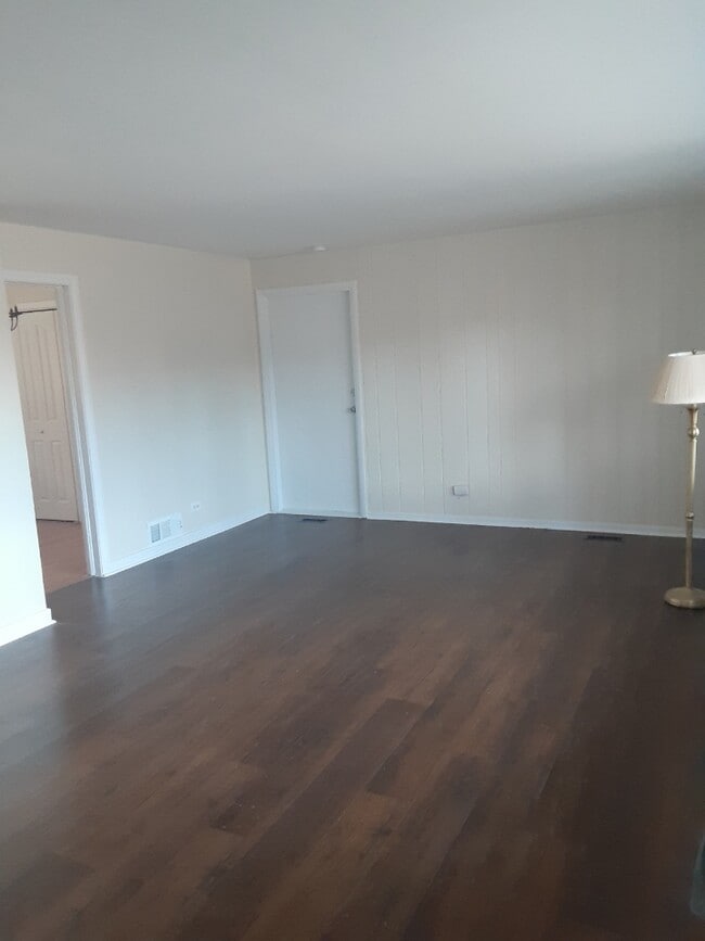 3210 Grand Blvd in Brookfield, IL - Building Photo - Building Photo