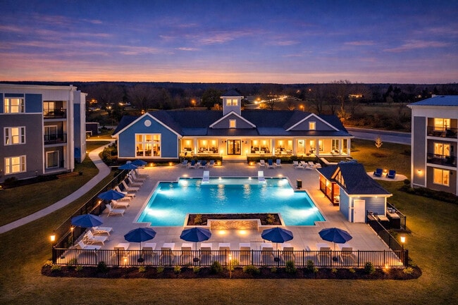 The Edison at the Shores in Foley, AL - Building Photo - Building Photo