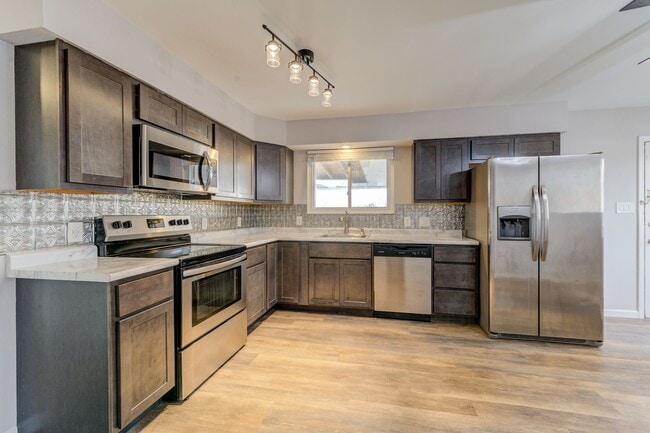 property at 2379 Ida Ln