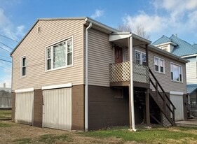 1210 S 4th St in Ironton, OH - Building Photo