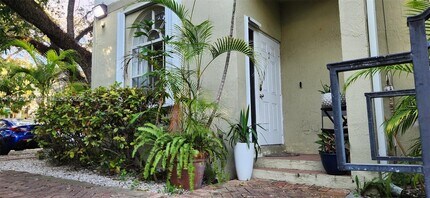 2850 Coconut Ave in Miami, FL - Building Photo - Building Photo