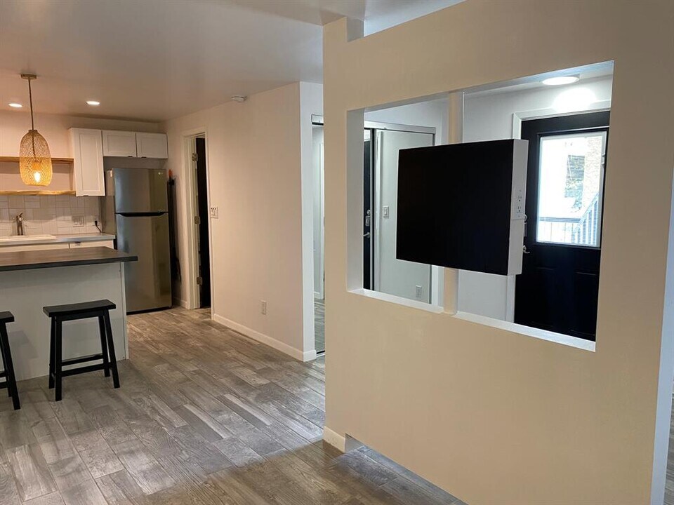 5802 Circulo Dr in Lago Vista, TX - Building Photo