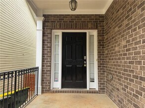5620 Falls Landing Dr in Cumming, GA - Building Photo - Building Photo