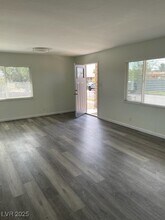 1913 S 10th St in Las Vegas, NV - Building Photo - Building Photo