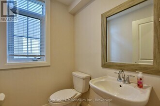305 Yellow Birch Cres in Blue Mountains, ON - Building Photo - Building Photo