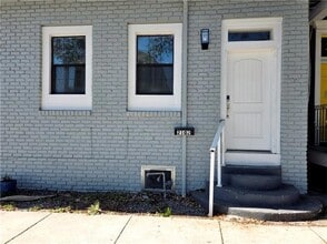 2102 Josephine St in New Orleans, LA - Building Photo - Building Photo