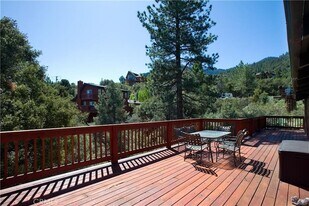 2008 Pioneer Way in Pine Mountain Club, CA - Building Photo