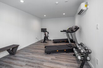 Sohana Apartments in Nashville, TN - Building Photo - Interior Photo