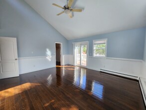56 Frowein Rd in Center Moriches, NY - Building Photo - Building Photo