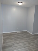 3307 henry st in Midland, MI - Foto de edificio - Building Photo