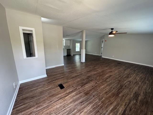 1947 Wild Cherry Dr in Tallahassee, FL - Building Photo - Building Photo