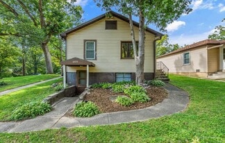 6425 Maple Ave, Unit 1 Bed in Spring Grove, IL - Building Photo
