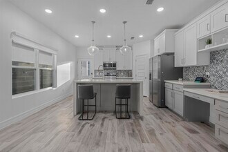 1416 Eagles Ln in Laredo, TX - Building Photo - Building Photo