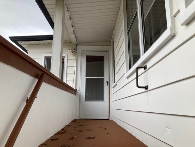 3097 Lincolnview St, Unit #2 in Auburn Hills, MI - Building Photo - Building Photo