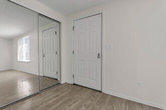 6486 Ethan Dr in Reynoldsburg, OH - Building Photo - Building Photo