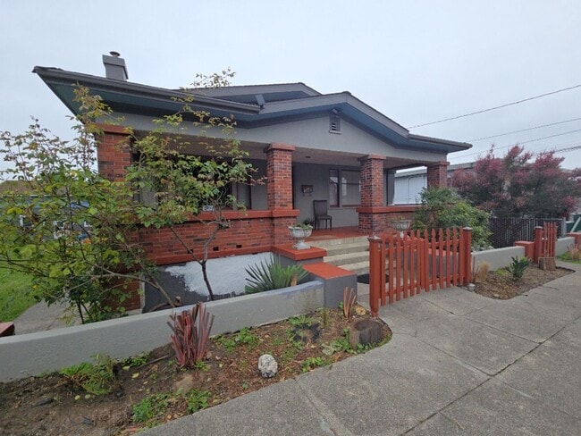 property at 2314 Union St