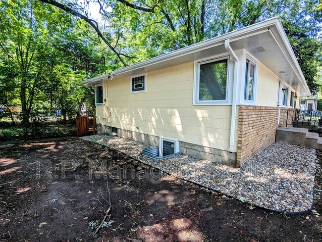 2502 Talmage Ave SE in Minneapolis, MN - Building Photo - Building Photo