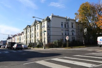 1032-1040 6th St NE in Washington, DC - Building Photo - Building Photo