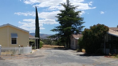 Acton Country Mobile Home Park in Acton, CA - Building Photo - Building Photo