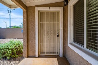 818 W Osborn Rd, Unit A in Phoenix, AZ - Building Photo - Building Photo