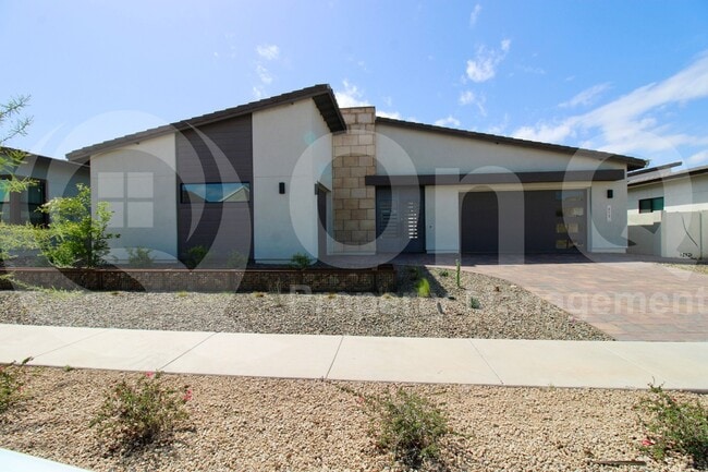 property at 813 E Corral Rd