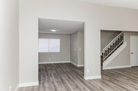 7760 Muirfield Dr in Las Vegas, NV - Building Photo - Building Photo